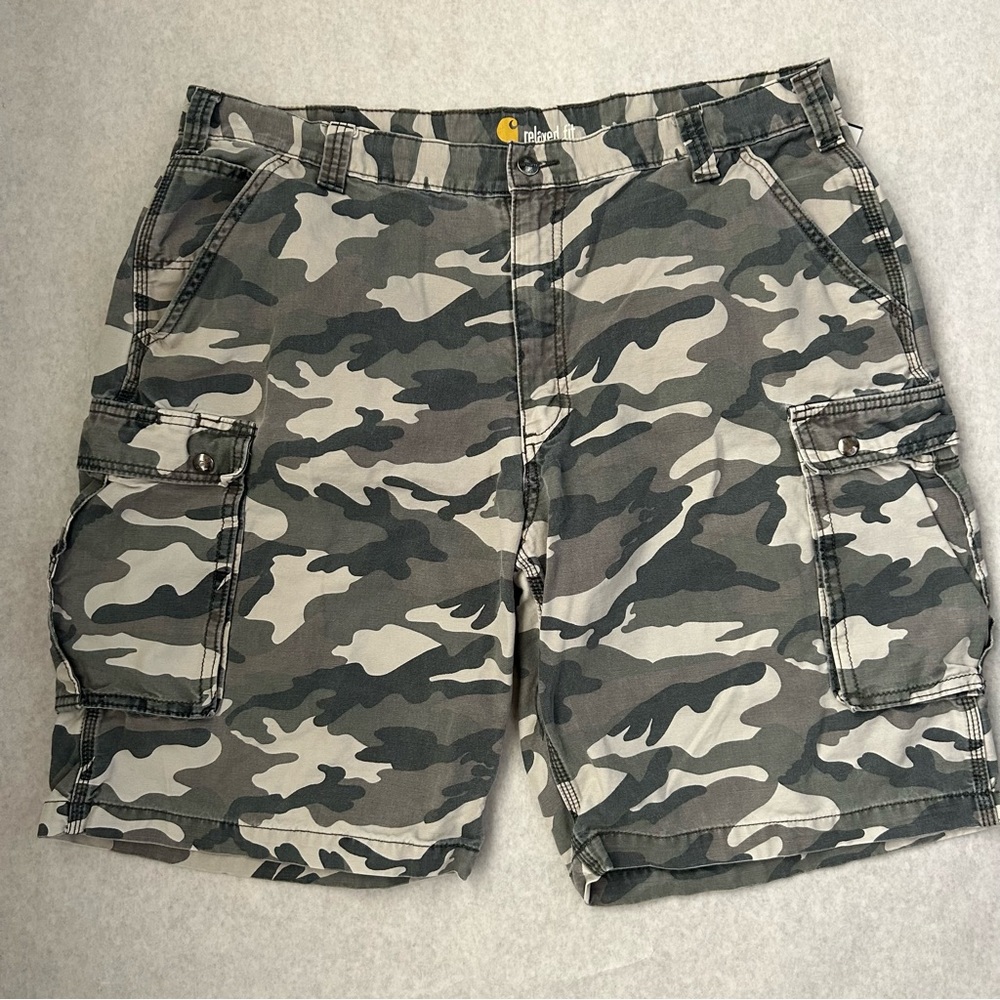 Carhartt Shorts Men’s 42x11 Camouflage Relaxed Fit Cargo Hiking Outdoor Y2K